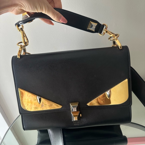Fendi cat eye bag - Picture 1 of 3